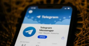Aplikasi Telegram