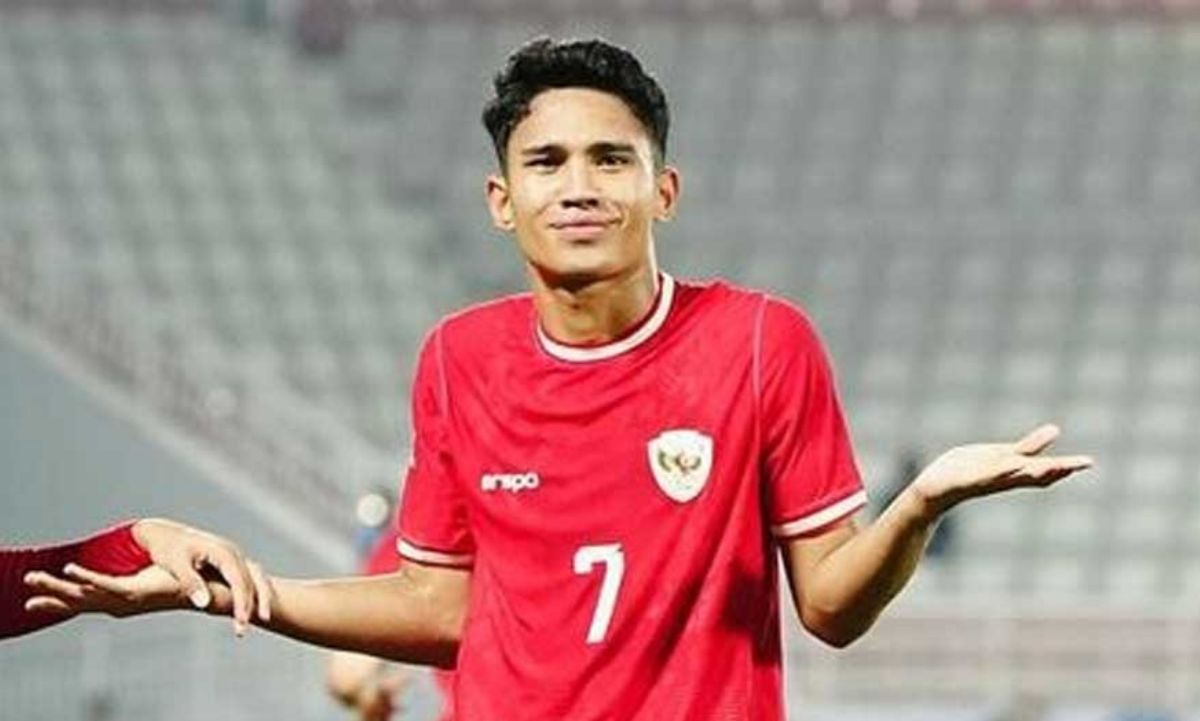 Marselino Ferdinan: Profil Penyerang 19 Tahun yang Direkrut Oxford United
