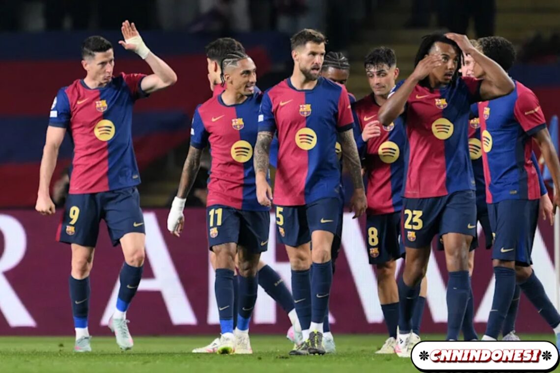 Barcelona Gilas Dortmund 4-0 di UCL: Lewandowski Cetak Dua Gol Penting di Leg 1 Babak 8 Besar
